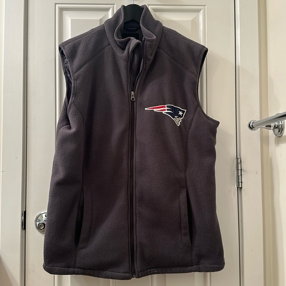 New England Patriots Sleeveless Vest Size S - Picture 1 of 7